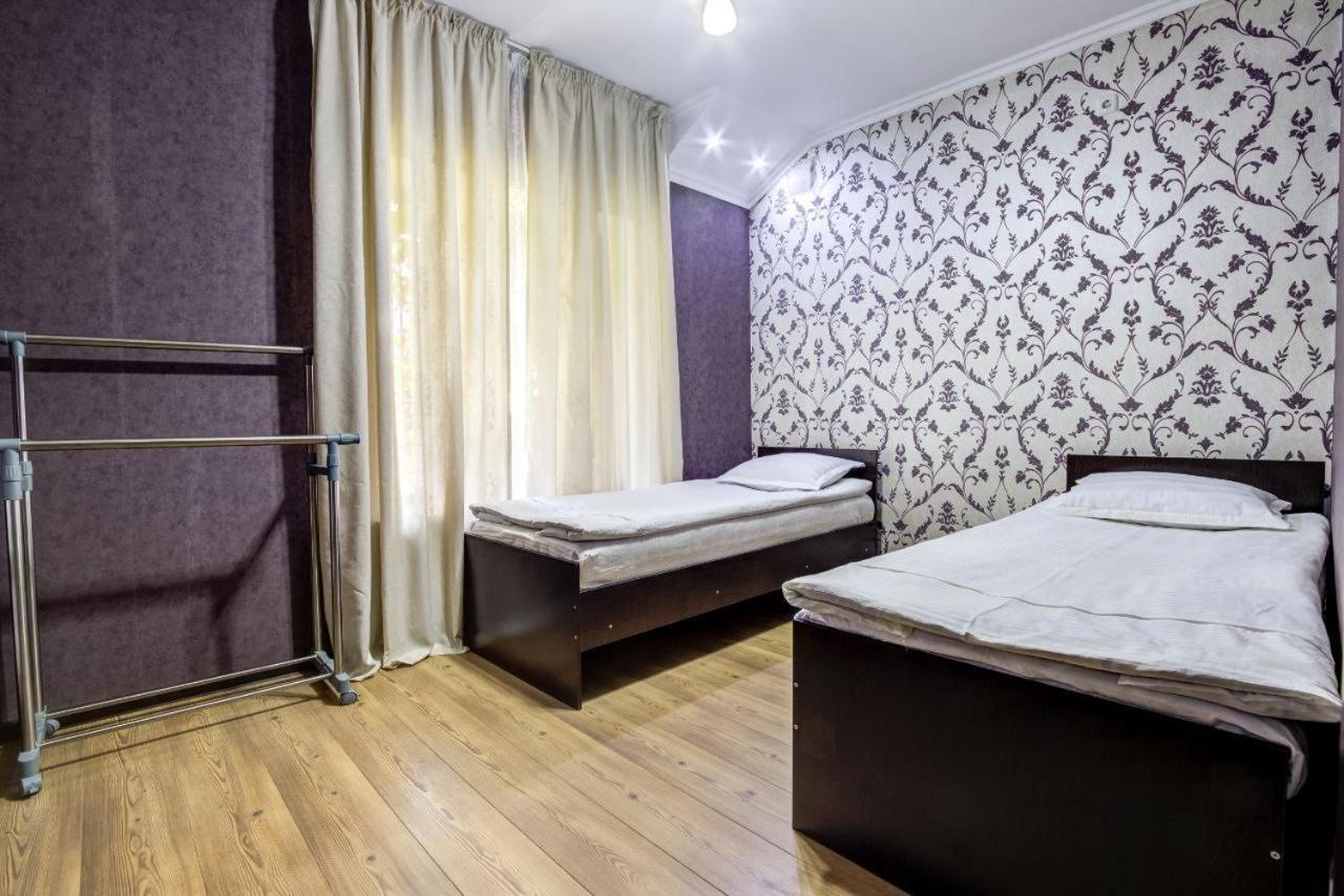 Opera Bed&Breakfast Bisjkek Eksteriør bilde